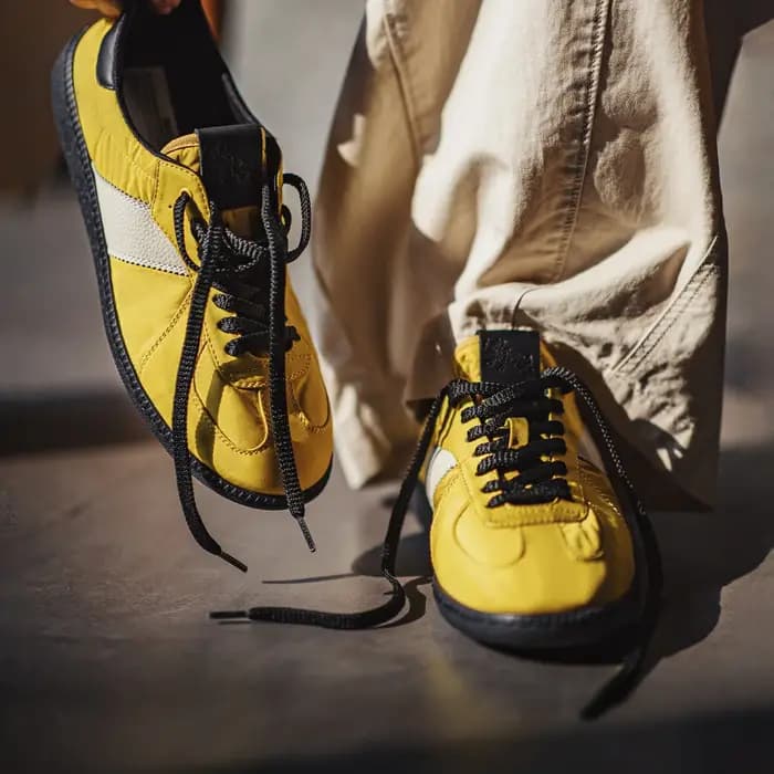 Maden Baskets unisexe jaunes vintage classiques basses à semelle plate légères décontractées de styl