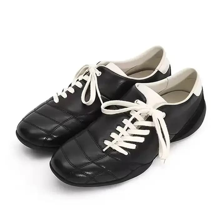 2025 femmes noir décontracté football Style baskets appartements Chic lacets chaussures de marche confortables femme formateurs de haute qualité