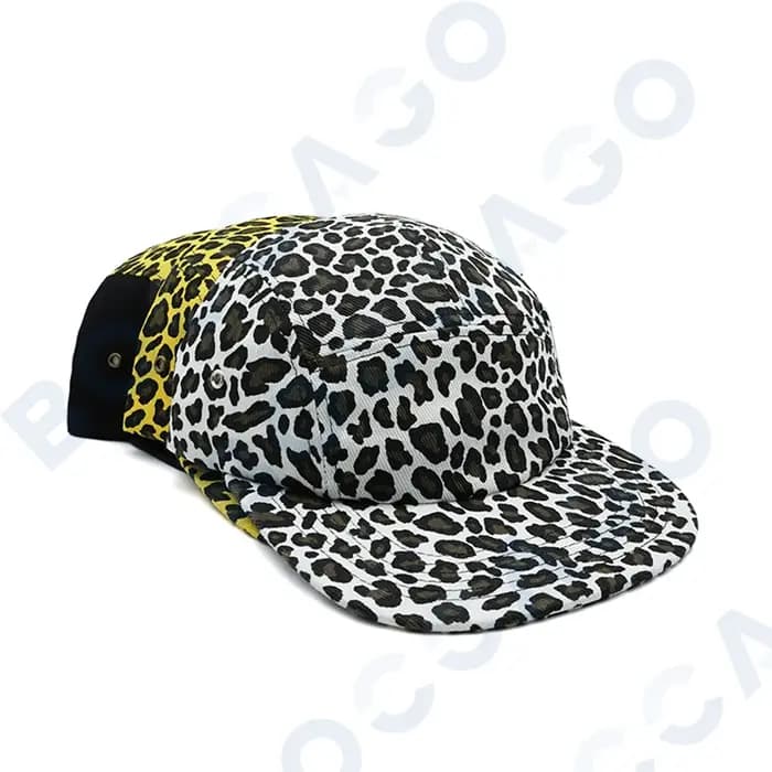 Casquette de baseball en coton à imprimé léopard, à visière plate, 5 panneaux, respirante et réglable, pour le camping, la protection solaire, le style urbain, le quotidien et l'extérieur