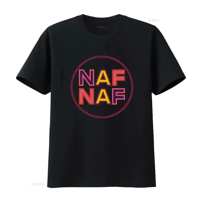 T-shirt vintage Naf Paris, créateur de mode français, style avant-gardiste, effet délavé, vêtements