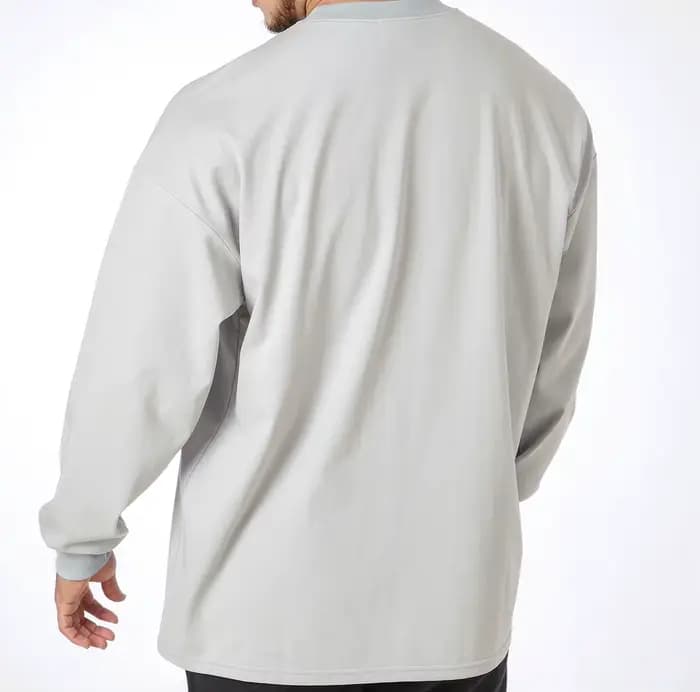 T-shirt surdimensionné à manches longues pour hommes