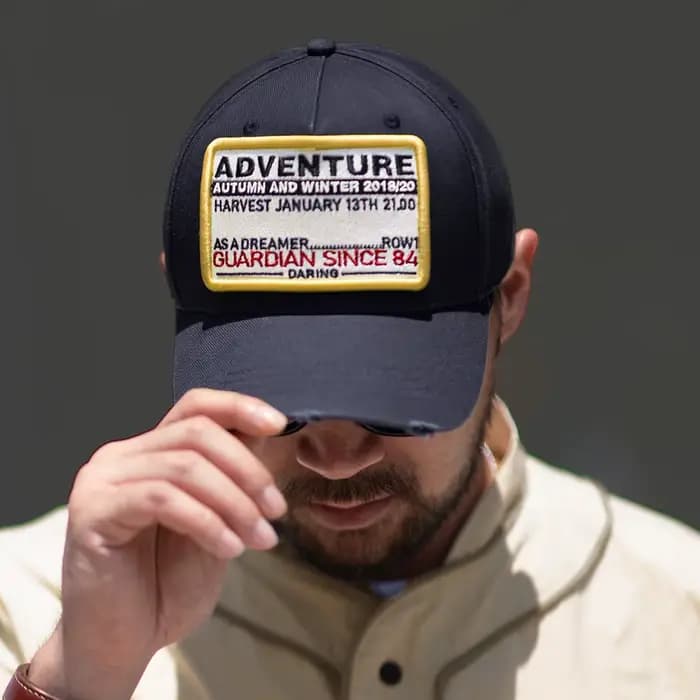 Casquette de baseball réglable avec lettre rétro Maden