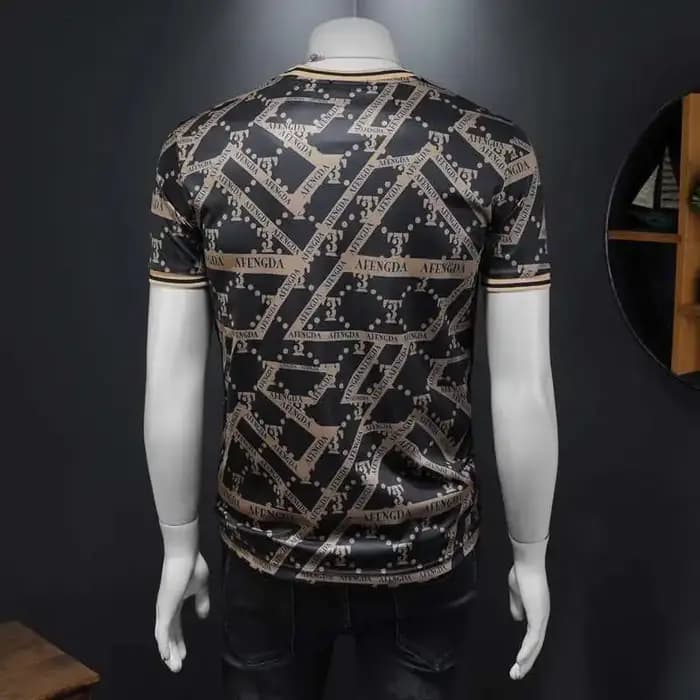 Mode européenne lettre imprimer hommes T-shirt 2025 été tendance col rond haut