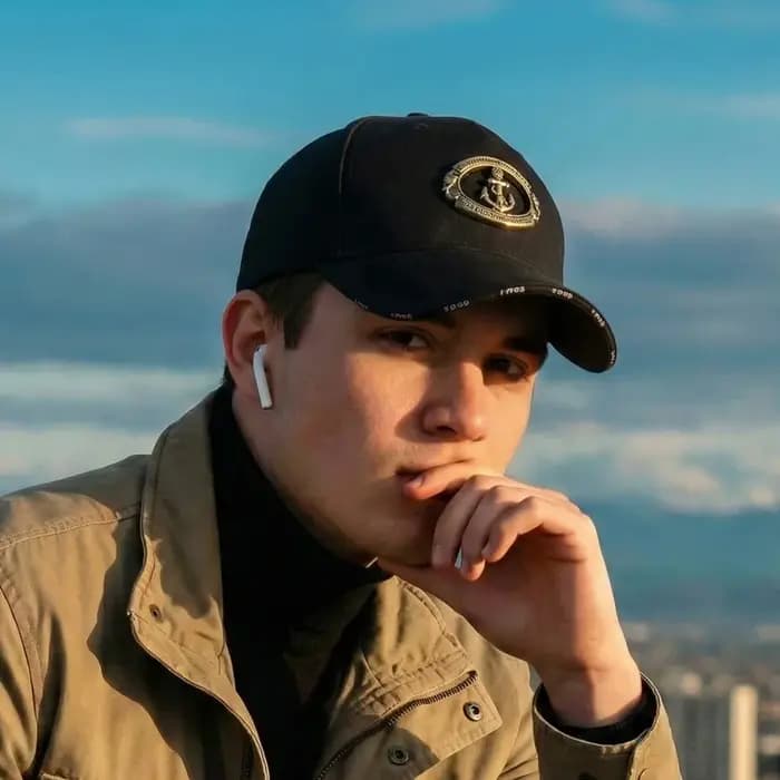 Casquette de baseball homme avec emblème ancre métallique, sangle ajustable, respirante, idéale pour le golf, la course, les voyages et les activités outdoor quotidiennes