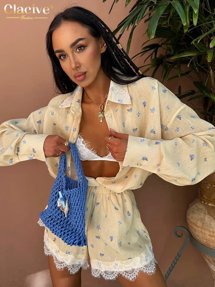 Ensemble 2 pièces imprimé ample Clacive Fashion pour femme – Chemise élégante à manches longues et short taille haute – Vêtements féminins Streetwear