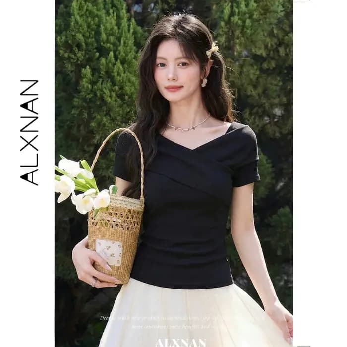 ALXNAN T-shirts noirs 2026 – Nouveauté été – T-shirt en maille à col en V croisé et manches courtes pour femme – Élégant
