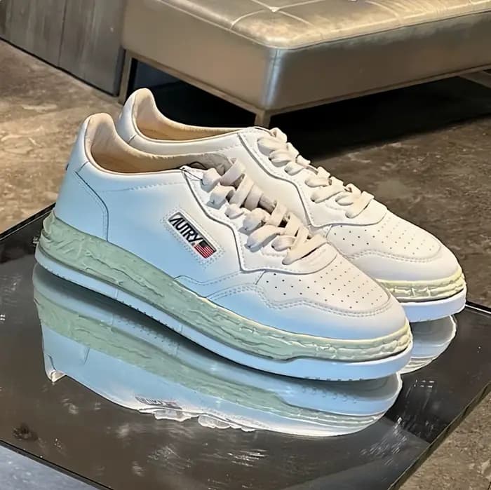 Sneakers rétro classiques 2026 KWUN AUTRY pour hommes et femmes, chaussures de skate, chaussures déc