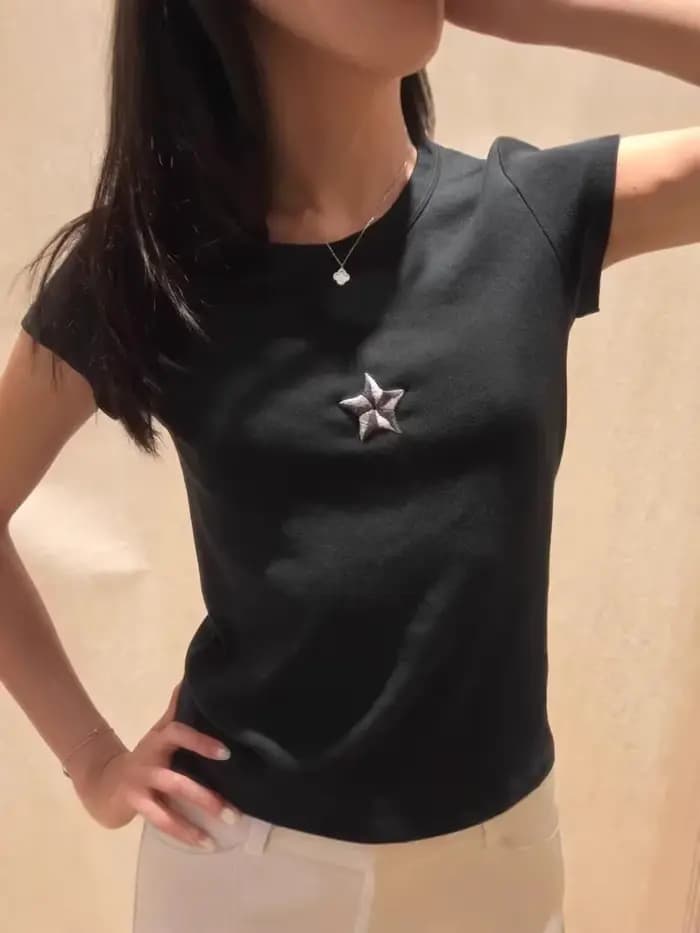 T-shirts rétro à imprimé étoile à cinq branches pour femmes, streetwear, coupe ajustée, polyvalents, manches courtes, t-shirts vintage chics et simples, tops Y2K