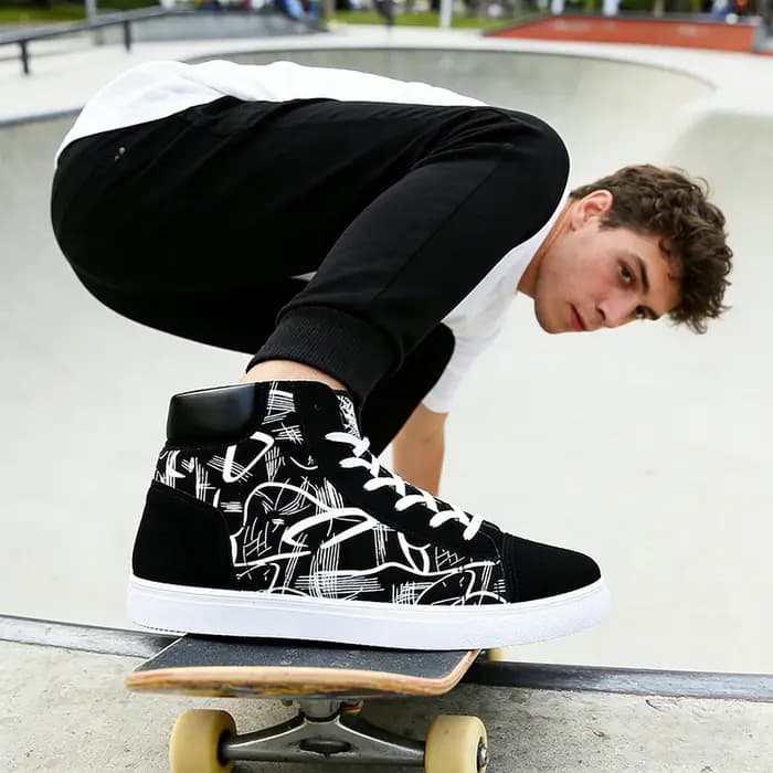 Style de rue mode baskets hommes chaussures décontractées plat respirant haut noir rouge marque
