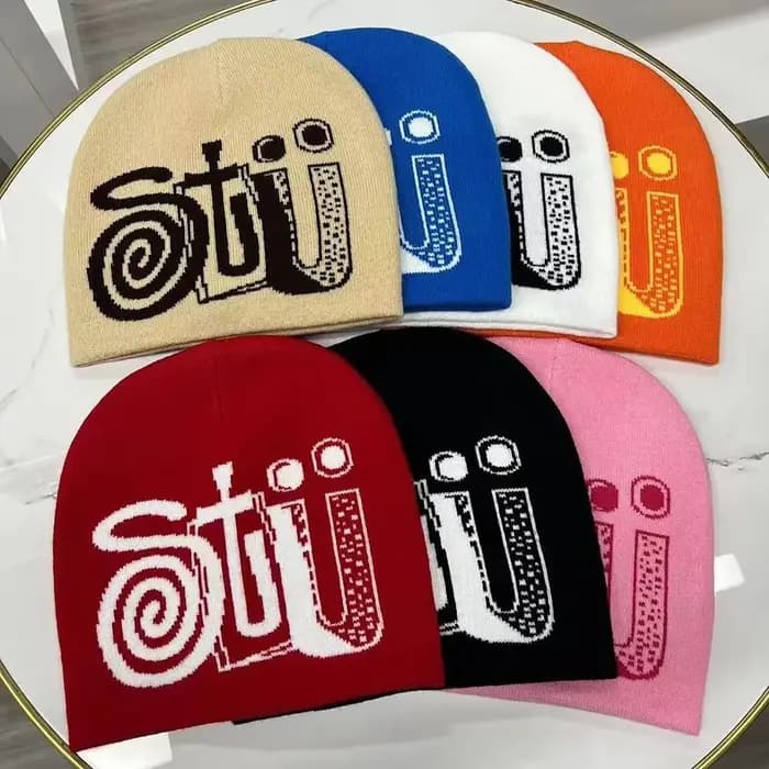 Chapeau de montagne, bonnet en tricot avec impression de lettres