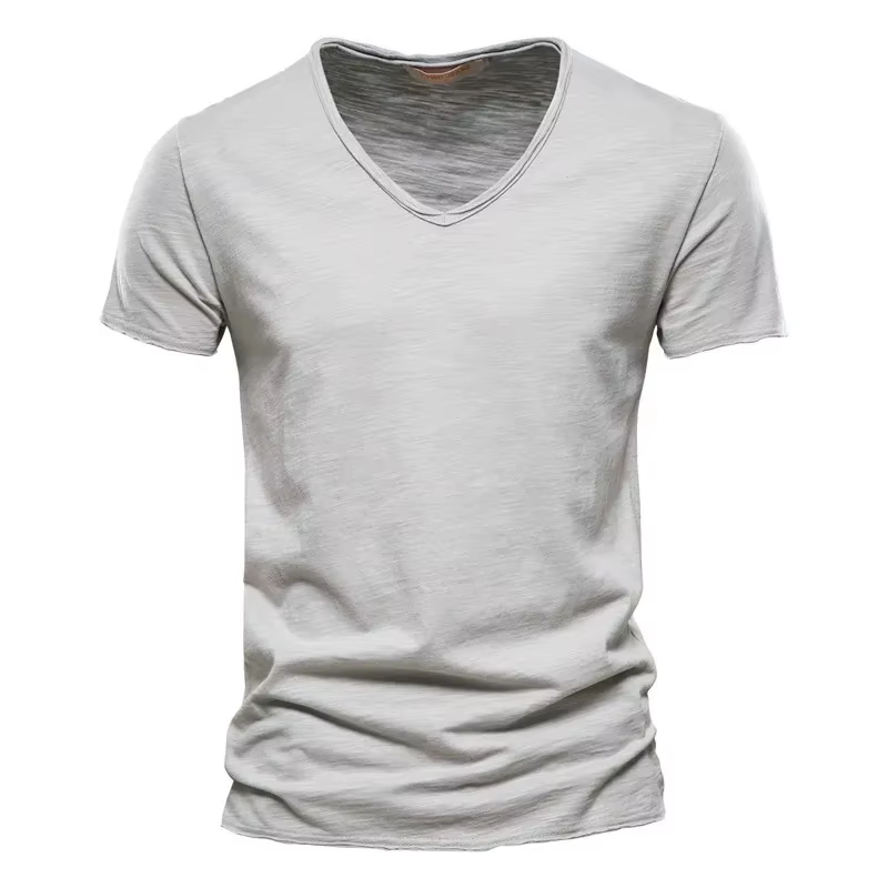 Marque qualité 100% coton hommes T-shirt col en v Design de mode coupe ajustée solide mâle hauts t-s