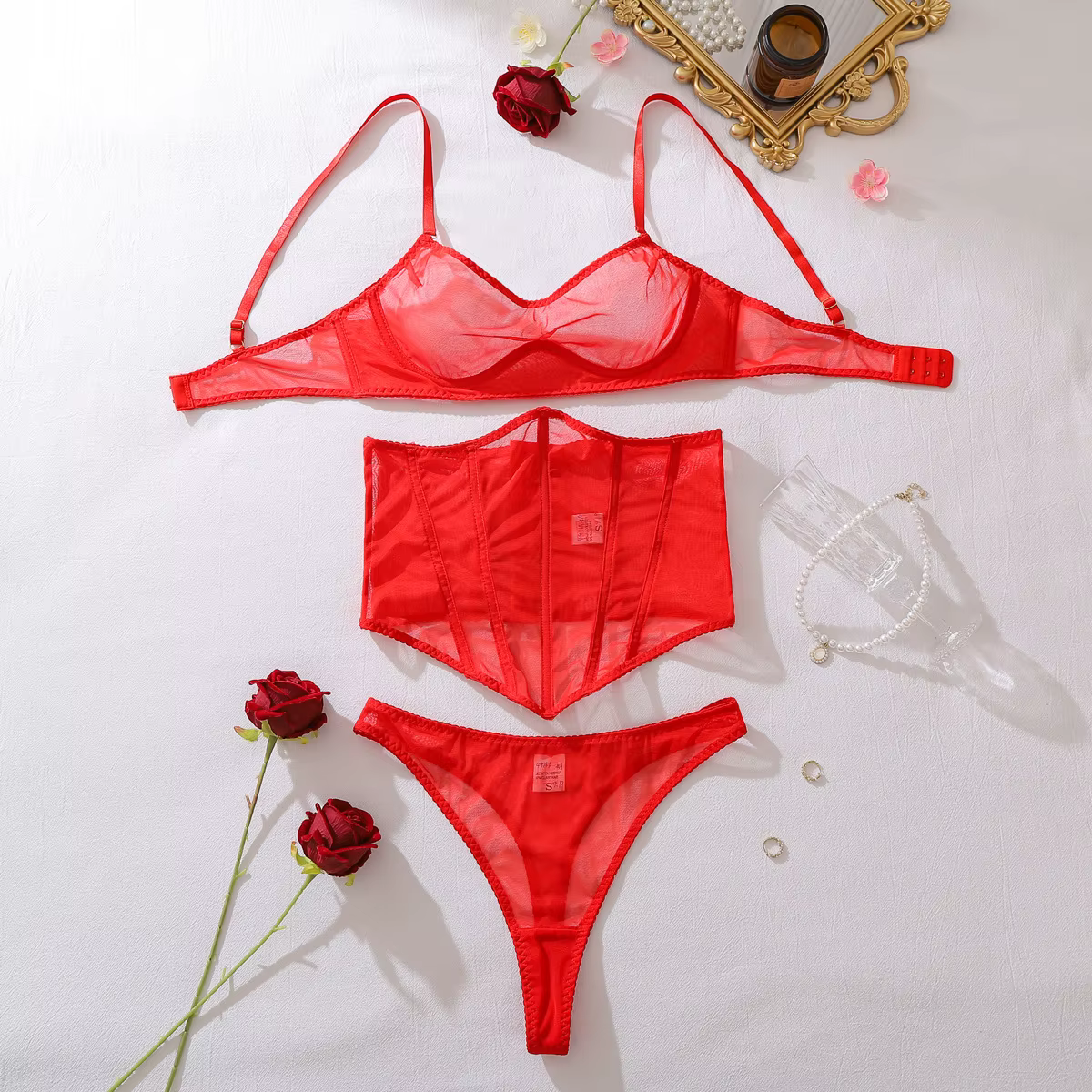 Ensemble de lingerie sexy pour femmes Red Passion, soutien-gorge Willowy, corset, ceinture, string, 