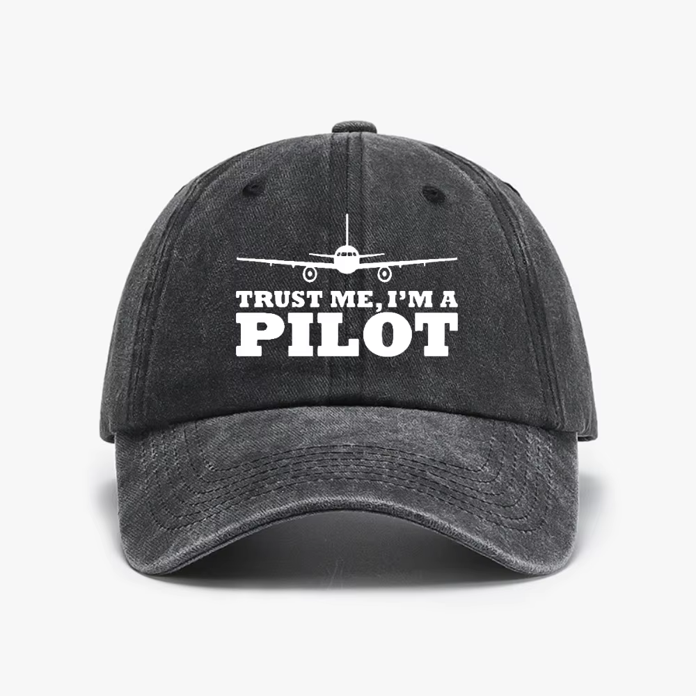 Casquette de baseball 'Trust Me IM A Pilot' en denim délavé vintage, à calotte souple, effet vieilli