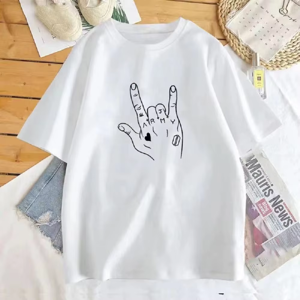 Jungkook tatouages à la main graphique T-Shirt hommes Sumemr Pritn T-Shirt Kpop mode coréenne femme 