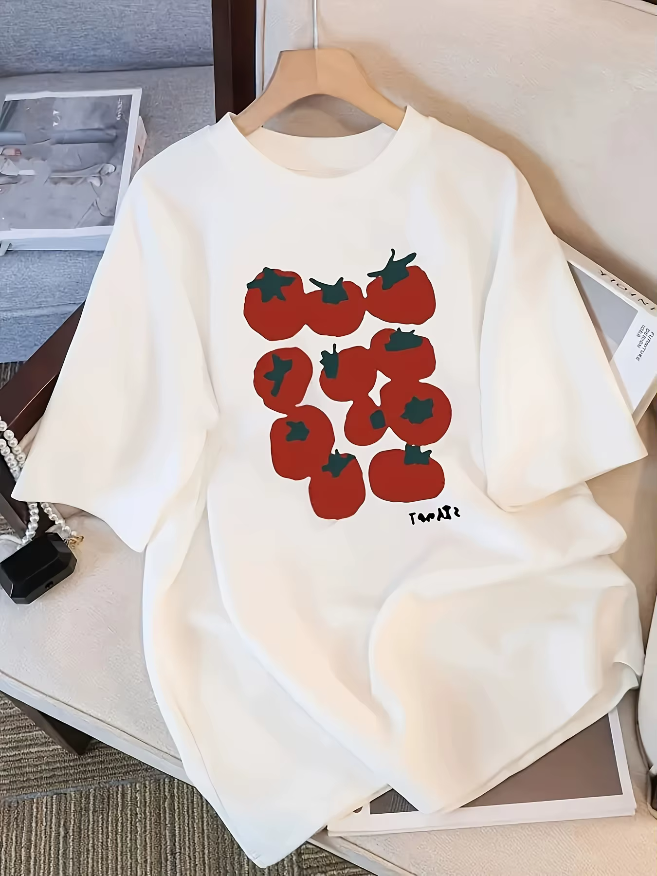 T-shirt graphique mignon à motif tomate pour femme, décontracté d'été, à manches courtes, col rond, 