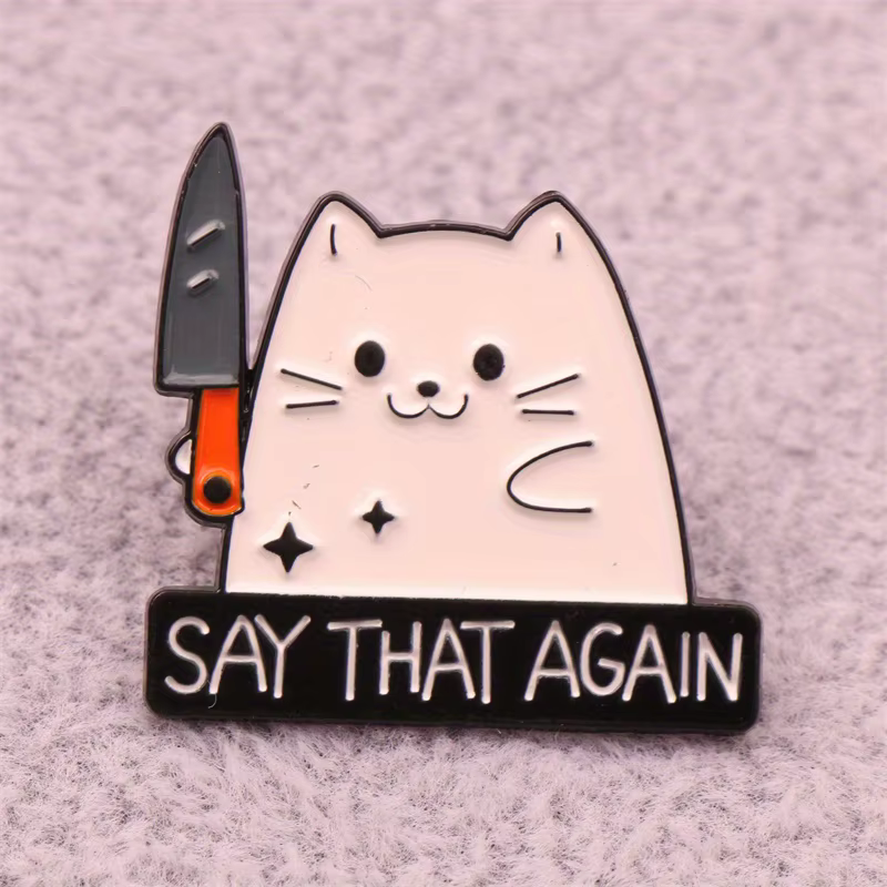 Broche de chaton de couteau mignon, insigne unique, accessoire cadeau