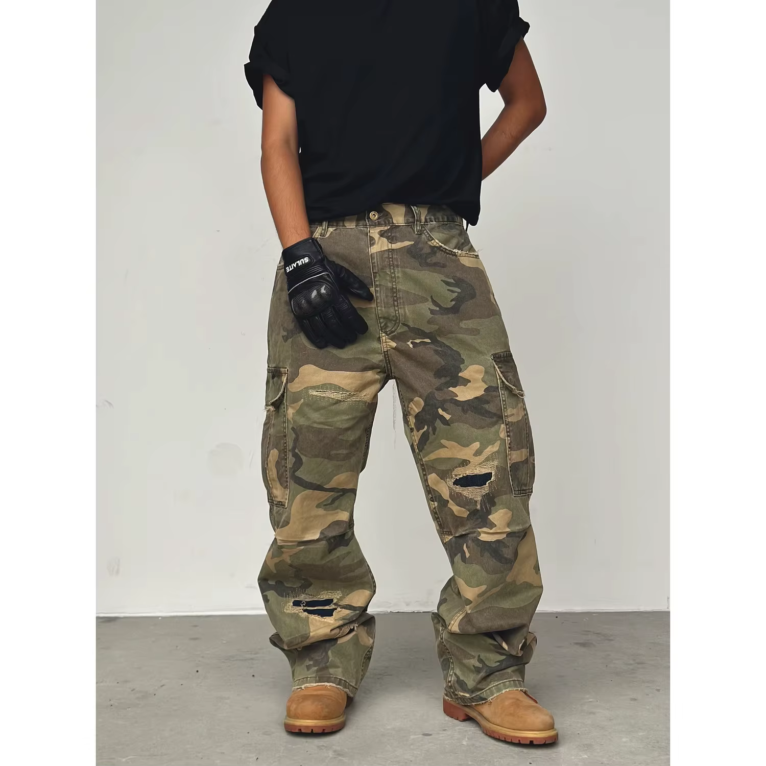 Jean de travail délavé style streetwear américain, camouflage, coupe droite, déchiré, en coton, tend