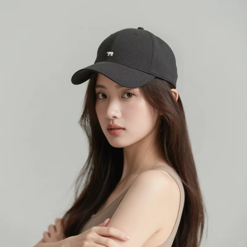 Casquette de baseball simple et polyvalente brodée d'un ours polaire avec une large visière pour un 