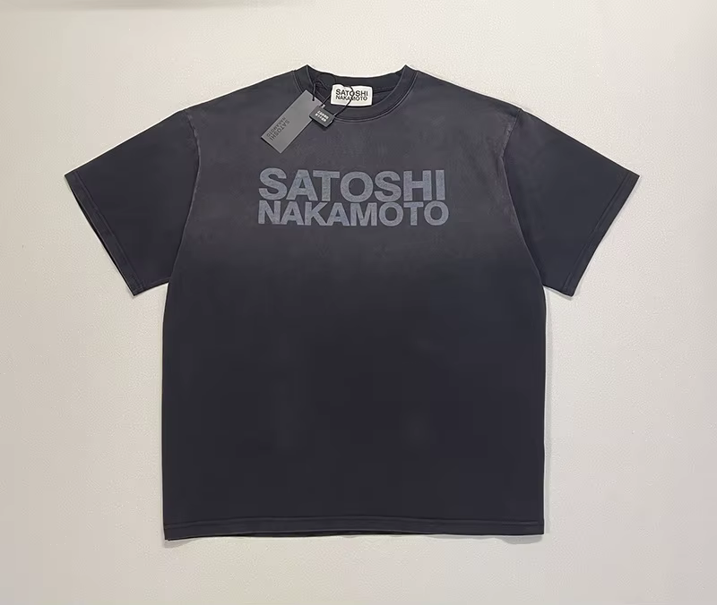T-shirt Oversize Noir Délavé Vintage avec Logo Imprimé Lettres Classiques Satoshi Nakamoto – Collect
