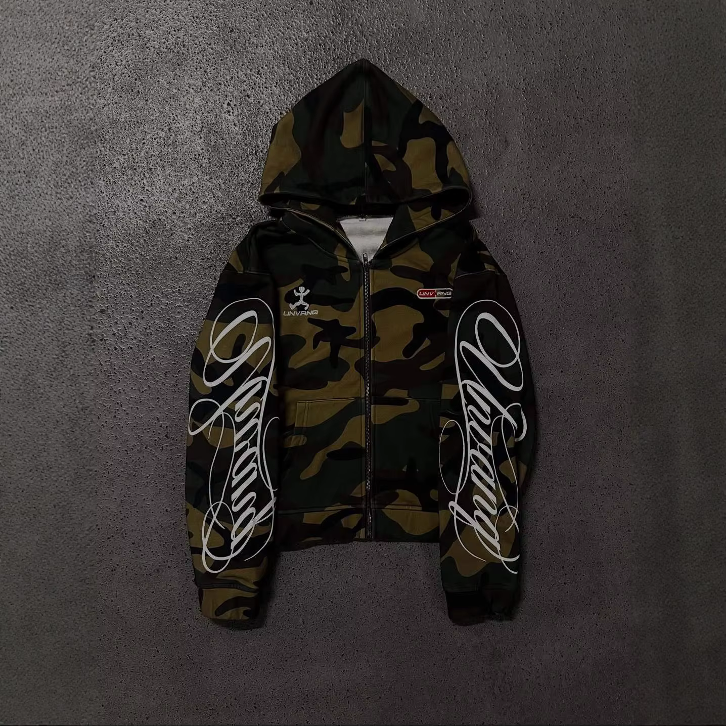 Sweat-shirt à capuche avec fermeture éclair pour hommes et femmes, mode streetwear, broderie camoufl