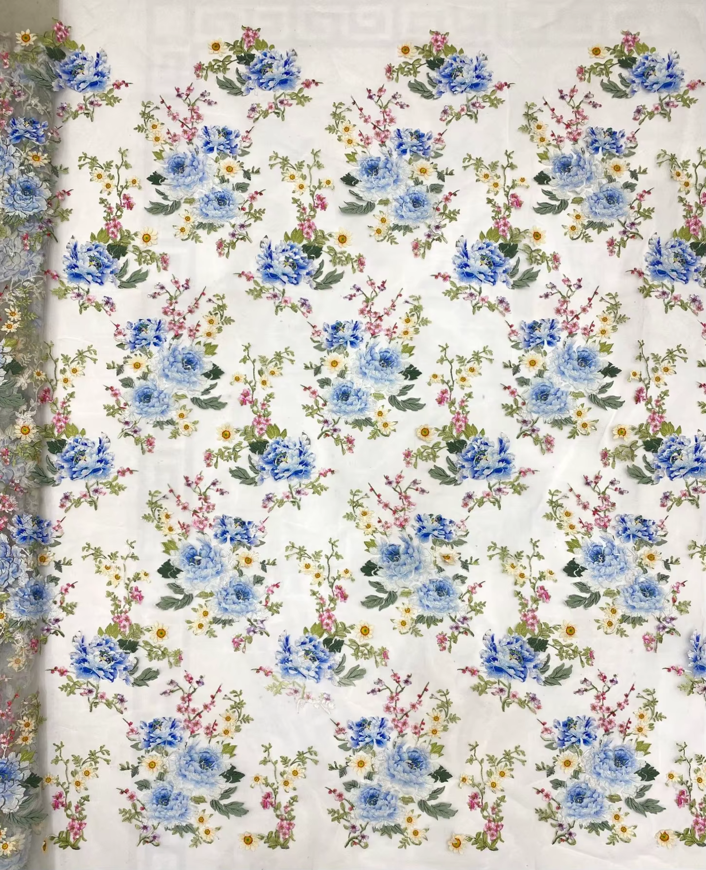 Tissu en maille brodé imprimé pour la couture DIY, robes de soirée, jupes, chemises, vêtements, tiss