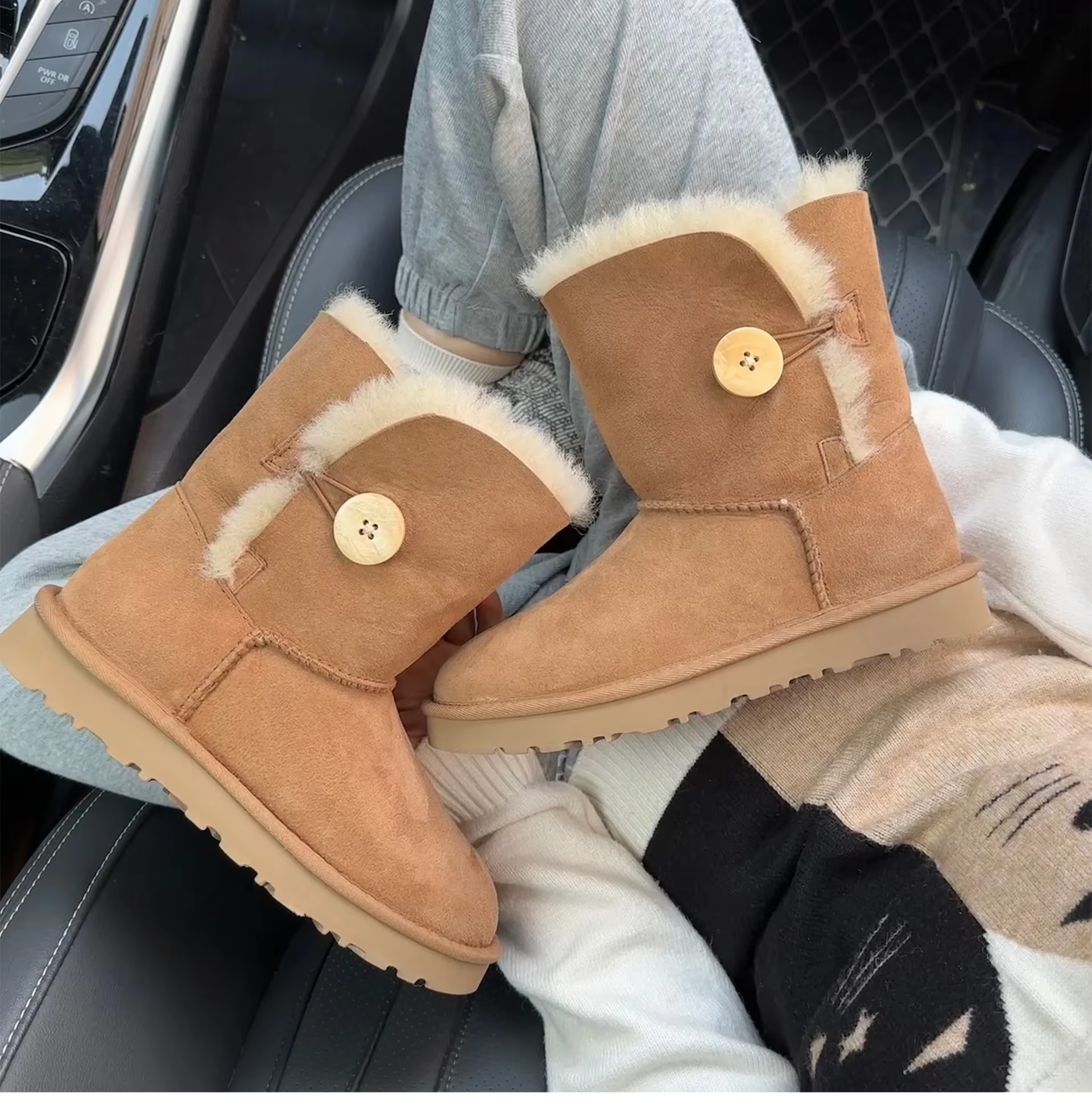 Bottes de neige d'hiver en pure peau de mouton et laine, chaudes et confortables. Chaussures pour fe