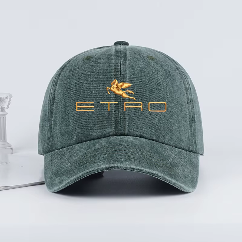 Luxueux et abordable : Casquette de baseball effet vieilli à imprimé Pegasus d'Etro – Casquette déco