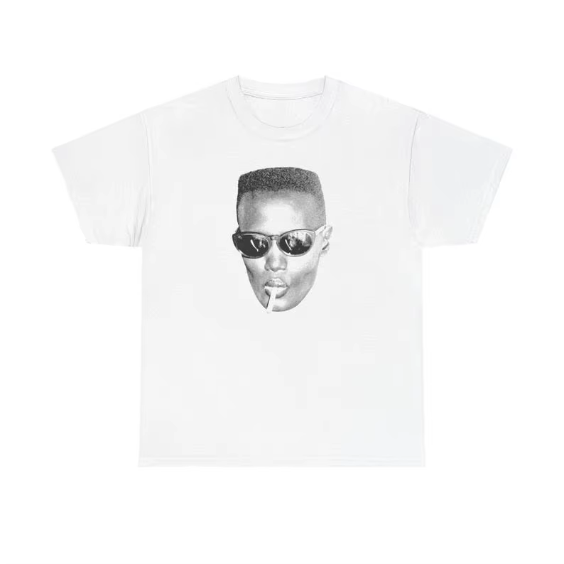 T-shirt graphique Grace Jones, icône musicale des années 80, tee-shirt vintage de chanteuse, haut ov