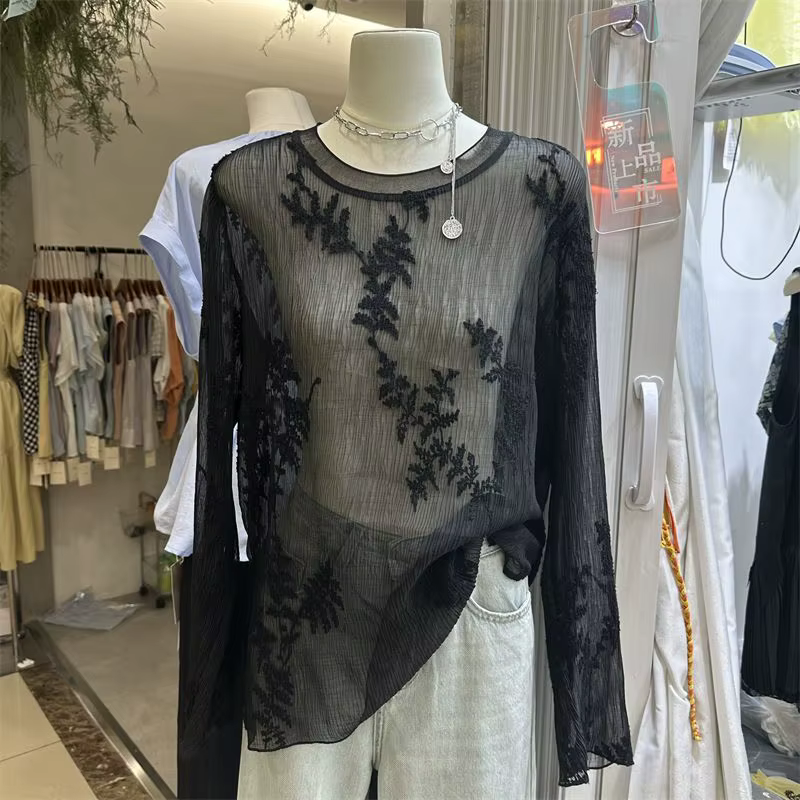 Chemise à fleurs brodée pour femmes, vêtements de Protection solaire à manches longues pour l'été 20