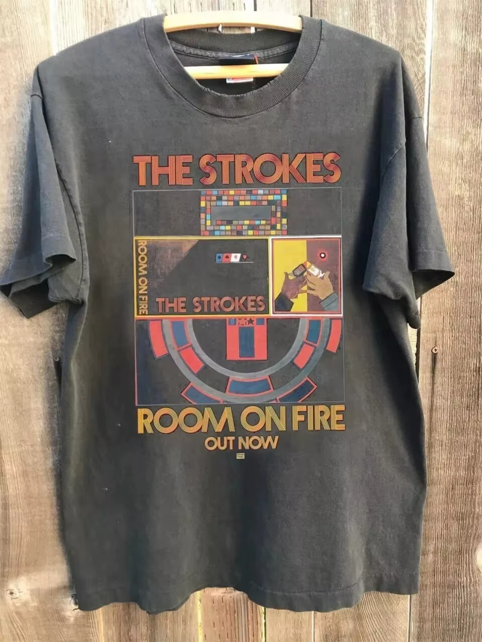 T-shirt The Strokes Rock Band, t-shirt rétro de style classique, t-shirt unisexe en charbon de bois,