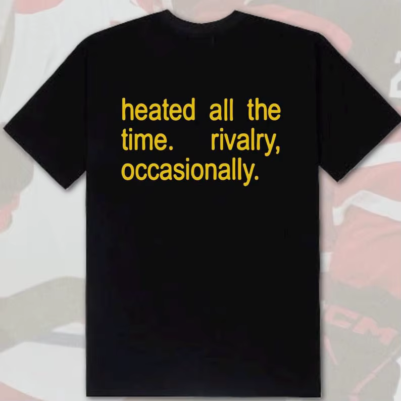 T-shirt en coton à manches courtes avec imprimé Rivalry, chauffant toute la durée, pour hommes et fe