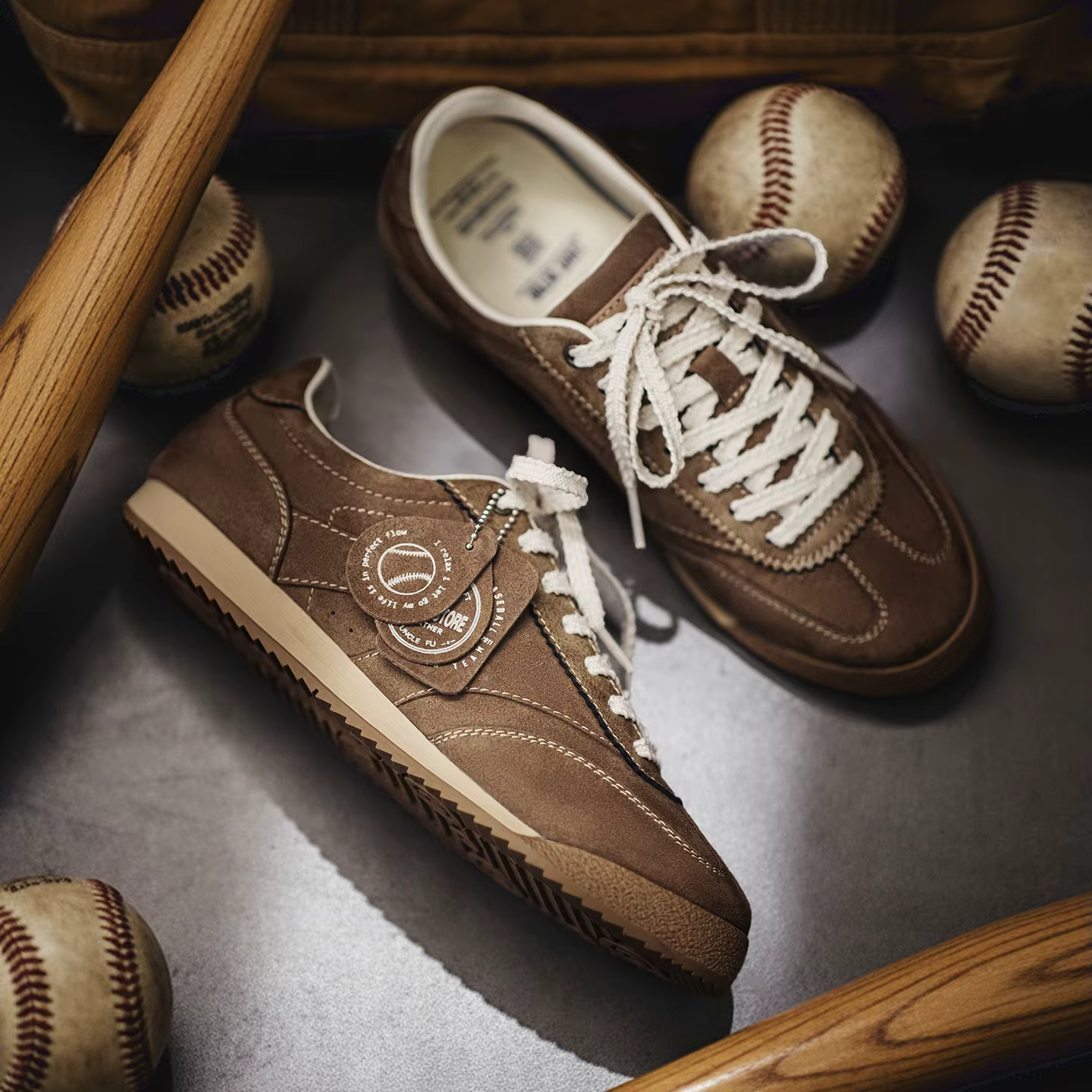 Chaussures de course rétro marron foncé pour hommes Maden, style trainer allemand, baskets respirant