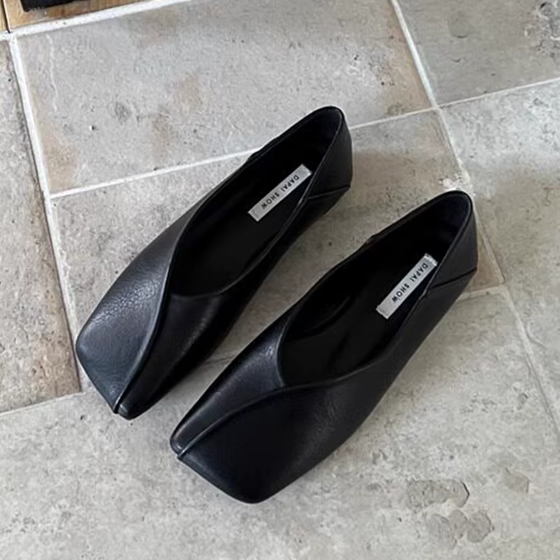 Nouvelles Chaussures Plates pour Femmes : Mocassins Tendance en Cuir Souple, Baskets Sport Confortab