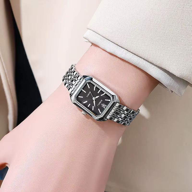 Montre à bracelet en acier inoxydable tendance 2026 pour femme, cadeau de luxe, montre-bracelet à qu