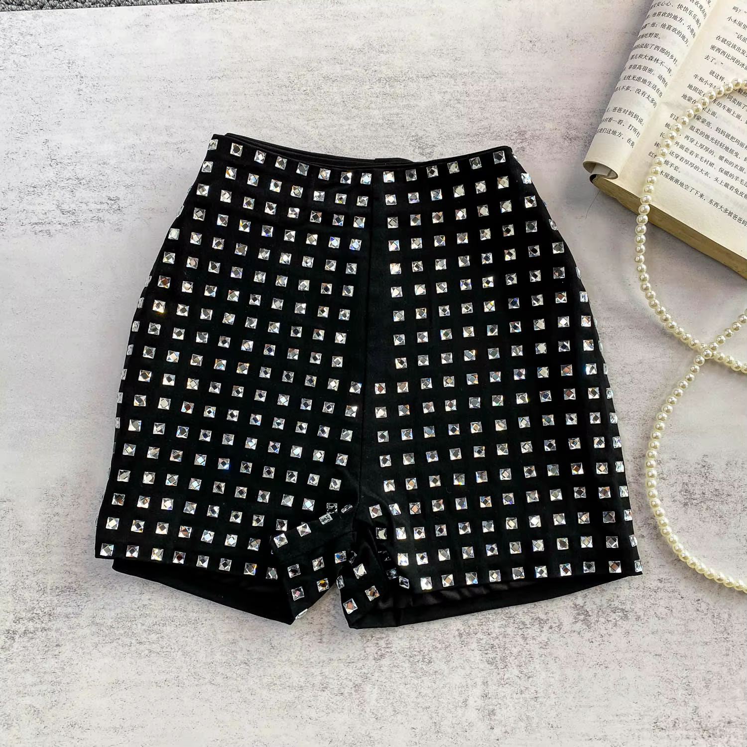 Short Streetwear Style européen et américain pour femmes, pantalon court clouté en diamant, bas à la